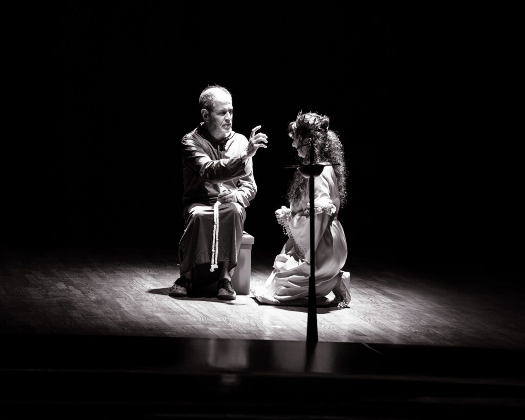 Cisneros y la Reina