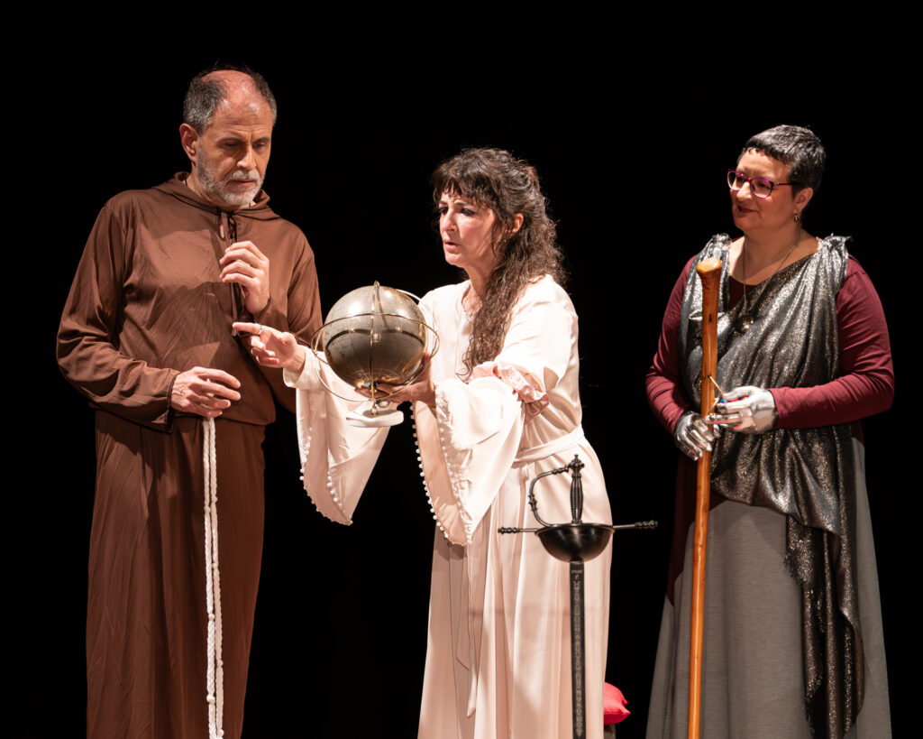 Cisneros, Reina y Beatriz
